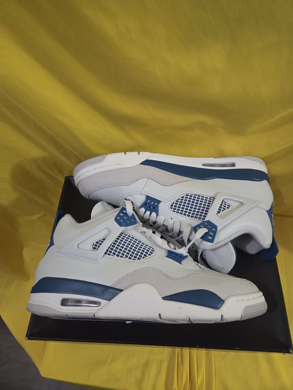 Nike Jordan Retro 4 Military Blue